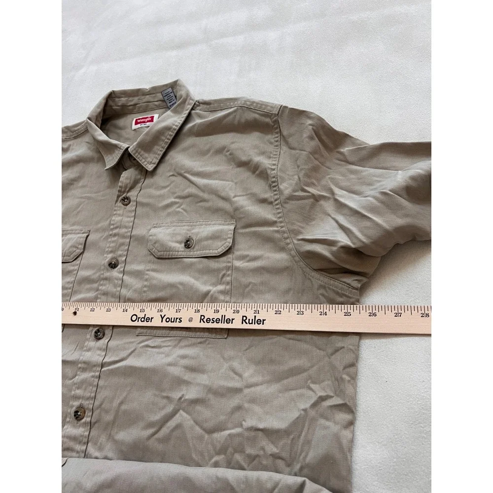 Wrangler Men's Beige Short Sleeve Button Up Work Shirt Size XL